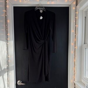 Anne Klein Elegant Black Long Sleeve Dress